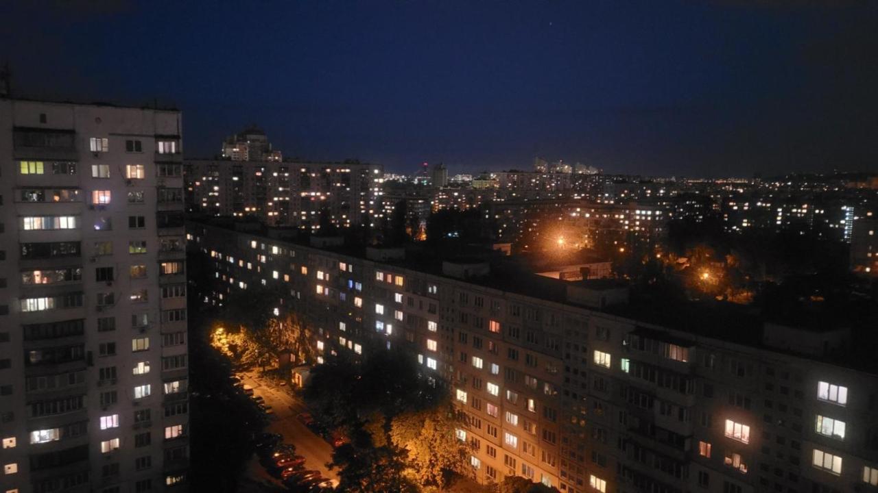 Чудова Квартира Для Відпочинку І Роботи На Оболоні Kyjev Exteriér fotografie