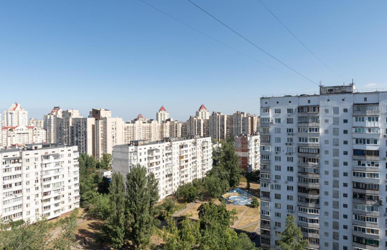 Чудова Квартира Для Відпочинку І Роботи На Оболоні Kyjev Exteriér fotografie